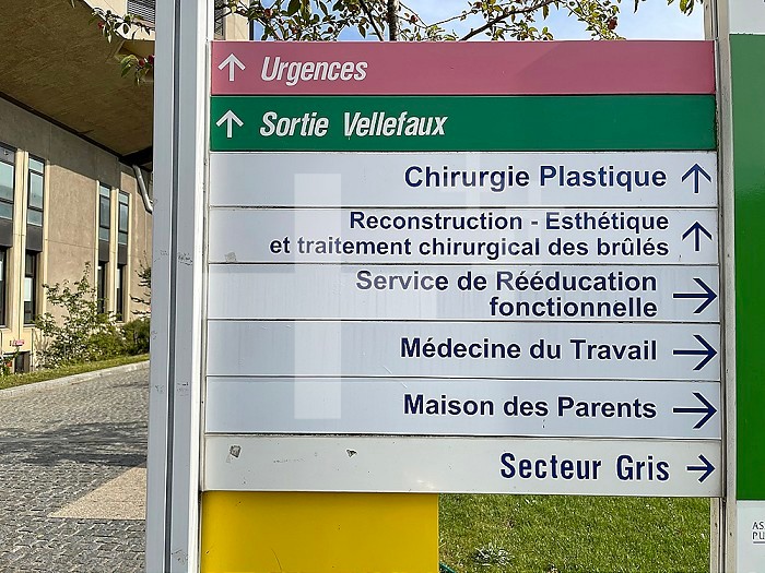 Warning sign in the Saint-Louis hospital in Paris.