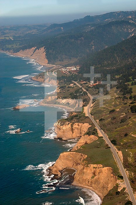 Headlands and pocket beaches, California, USA.